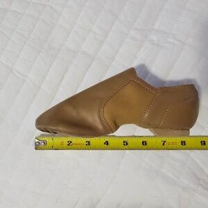 Girls Tan Dance Shoes